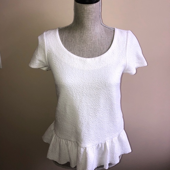 White ruffle top - Picture 2 of 6